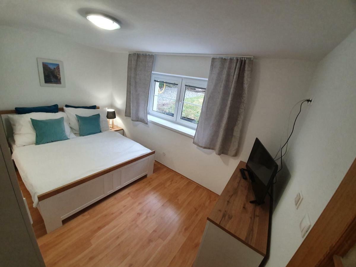Apartments Lakeview Liptovský Trnovec Eksteriør billede